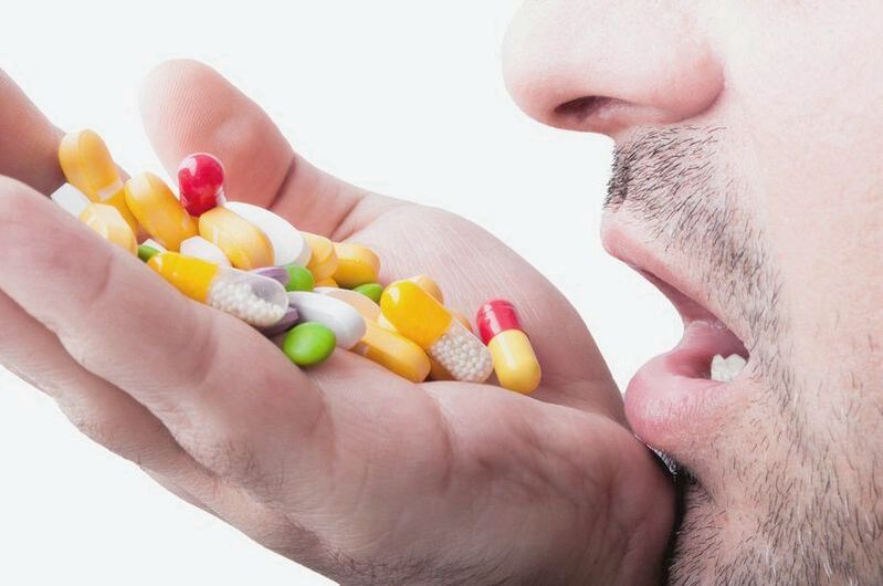 Tomar comprimidos para a prostatite